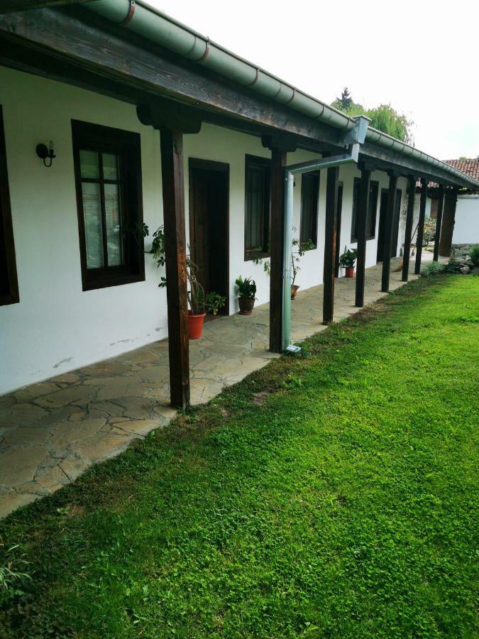 Комплекс Валера Hotel Gabarevo Kültér fotó